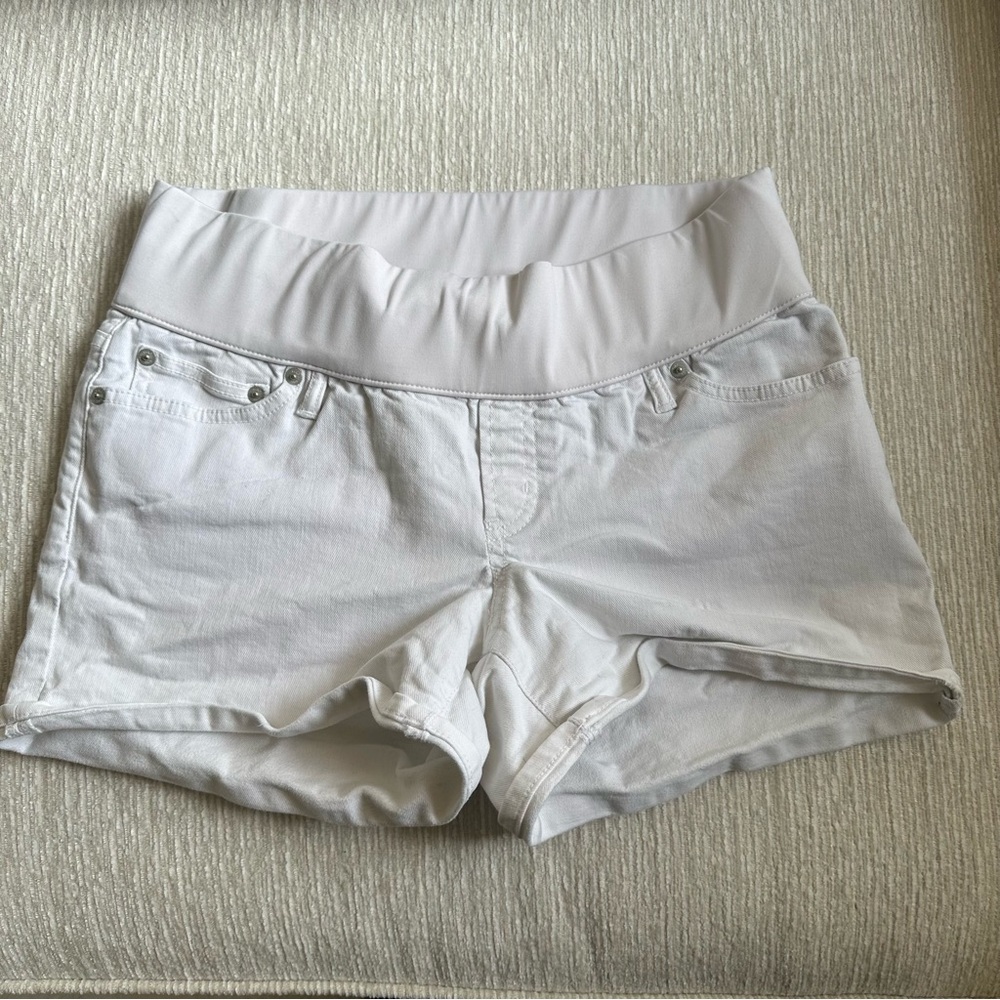GAP Maternity White Authentic Summer Shorts Size 28R